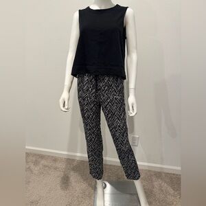 White House Black Market Zigzag Patterned Pants